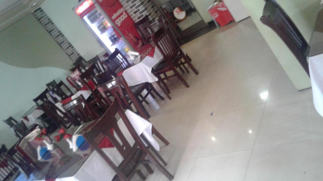 Caron Pension Bahir Dar Exterior foto