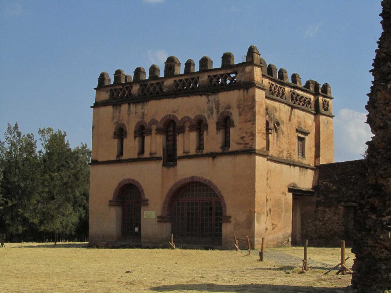 Caron Pension Bahir Dar Exterior foto